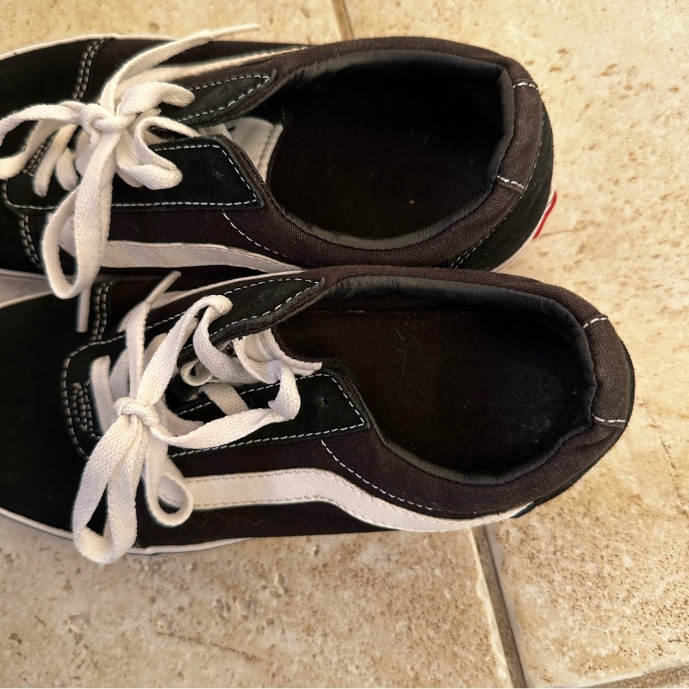 Vans Women Shoes - Picture 3 of 8